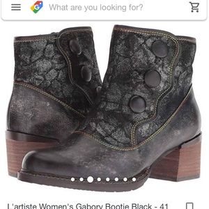 L’Artiste Gabory Spring Step Bootie, 39(8 1/2)BNIB